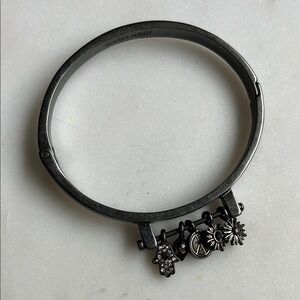 Marlyn Schiff Dark Silver Charm Bracelet Bangle‎ NWT